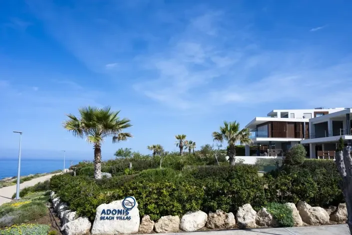 Image No.4-4 Bed Villa for sale