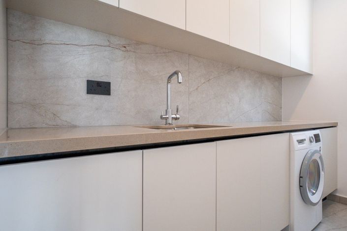 Image No.10-3 Bed Villa for sale