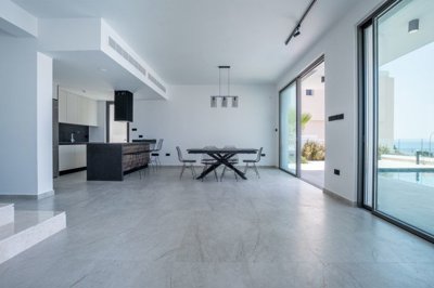 2231d5df-69cb-4945-b2d2-321036ddba68