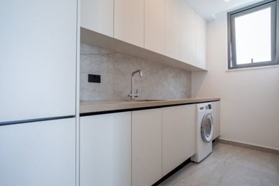 1daa13be-d665-4a5d-aeee-0f0fb6754f7a