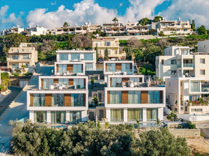 Image No.7-3 Bed Villa for sale