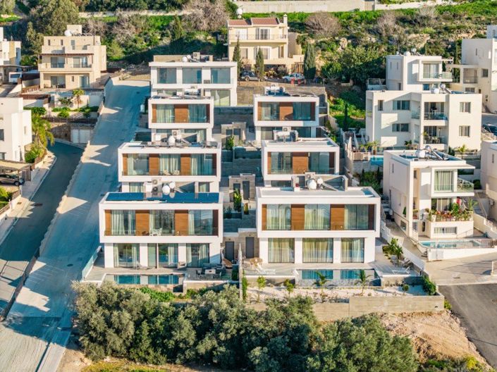 Image No.8-3 Bed Villa for sale