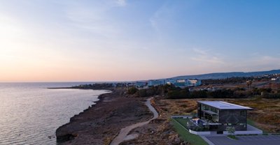 9b01f1d3-7c31-43cf-b67e-e35601ea3dc6