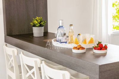 4d821cc3-1e40-4650-9a77-cf60a72427ea