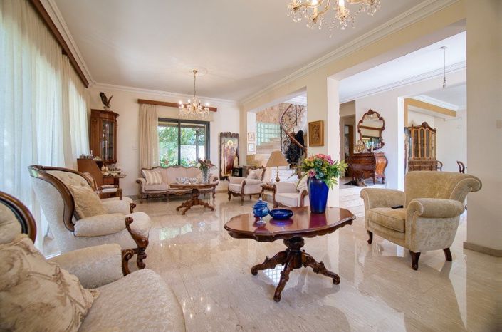 Image No.8-5 Bed Villa for sale