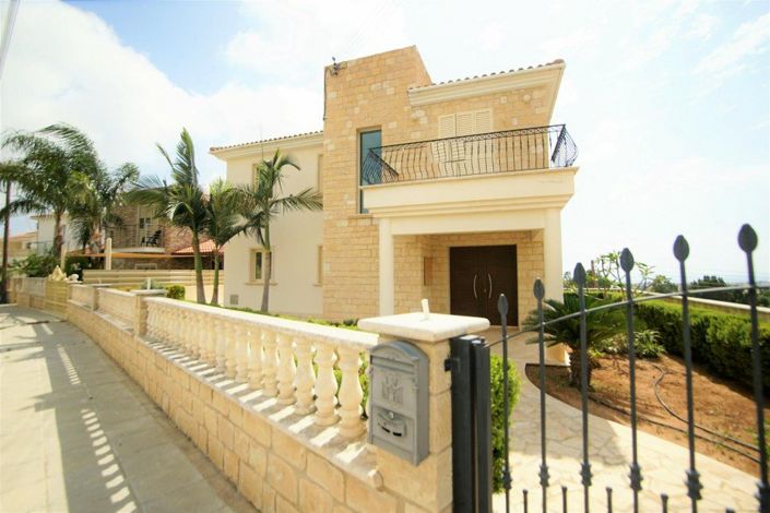 Image No.4-4 Bed Villa for sale