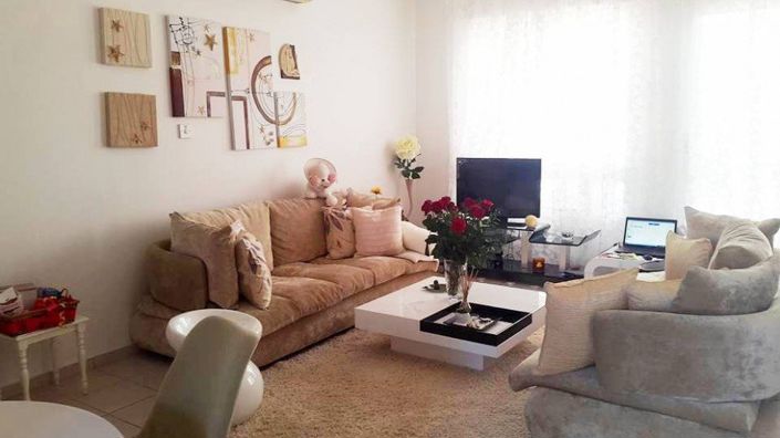 Image No.8-2 Bed House for sale