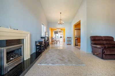 f0aa8d46-19de-4653-a687-0cc2e6252872