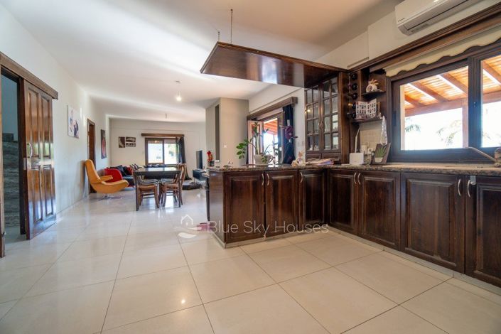 Image No.7-6 Bed Villa for sale