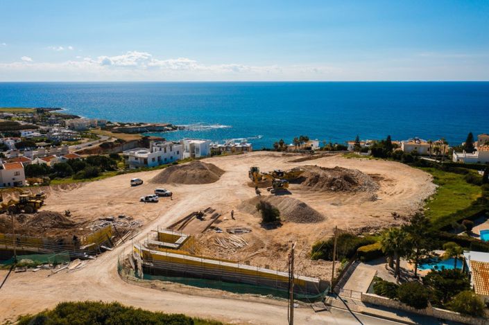 Image No.4-4 Bed Villa for sale