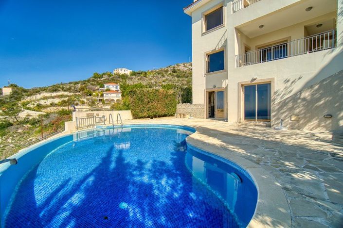 Image No.3-5 Bed Villa for sale