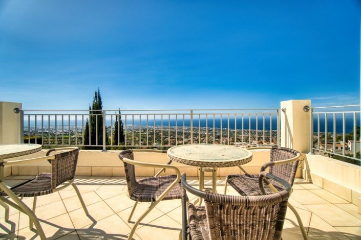 Image No.8-5 Bed Villa for sale