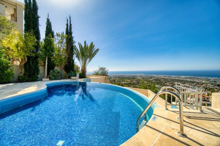 Image No.9-5 Bed Villa for sale