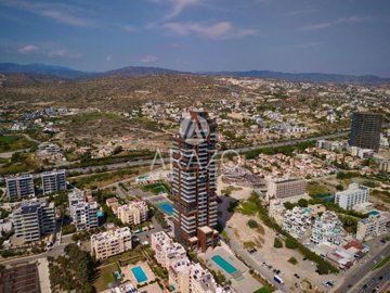 f523d3b9-a9cf-4d47-9344-2e7f04d62794