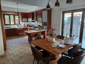 cf38f157-d234-46ea-95cc-7cbd4362addf