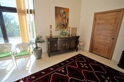 fe620458-b2e1-4172-ad52-28b6331ab556