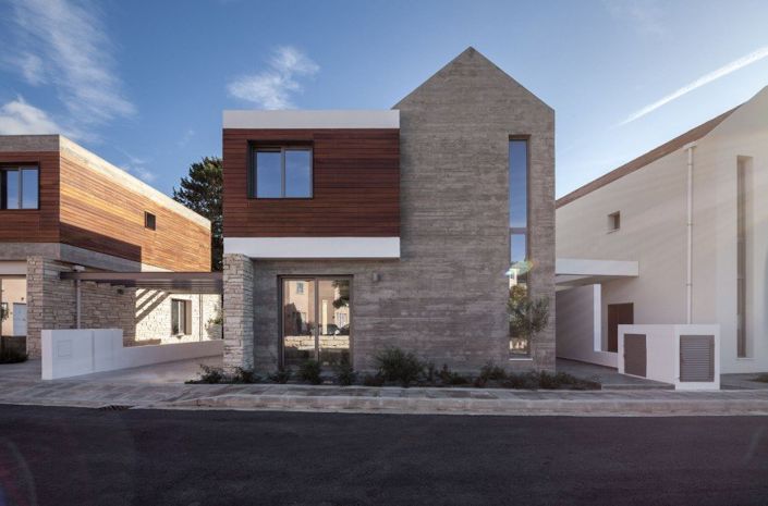 Image No.1-3 Bed Villa for sale