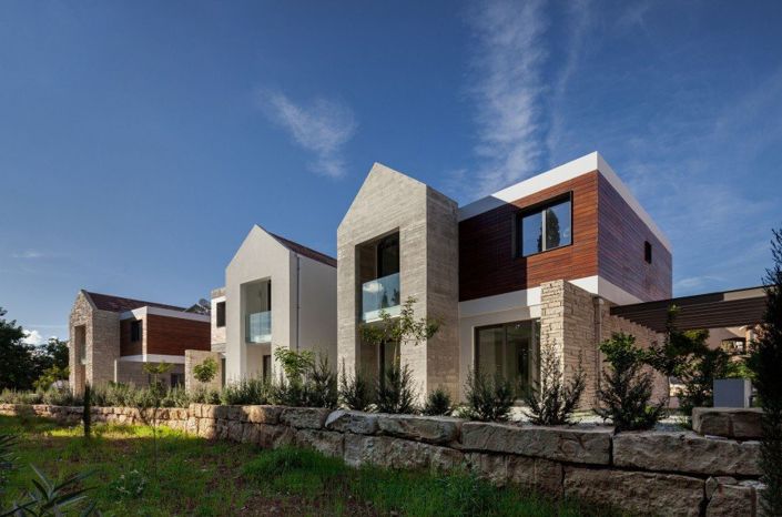 Image No.10-3 Bed Villa for sale