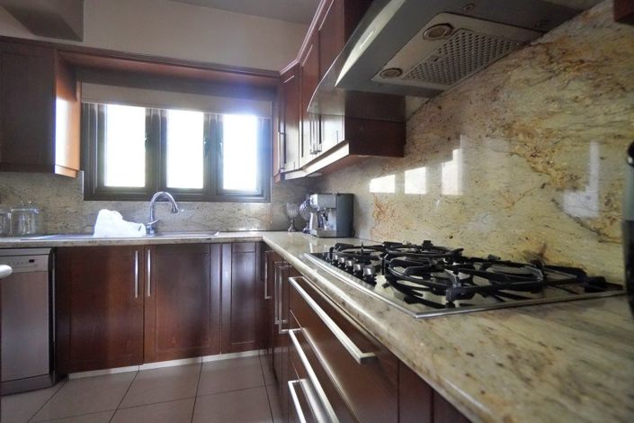 Image No.10-4 Bed Villa for sale