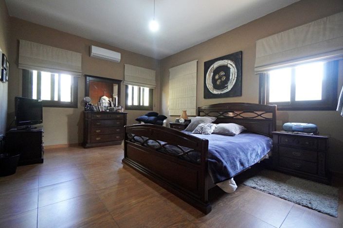 Image No.7-4 Bed Villa for sale