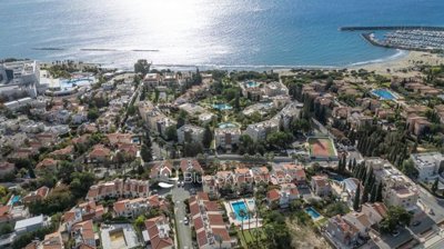 fc39563b-8aee-4ad3-bf5f-a534f0b6a739