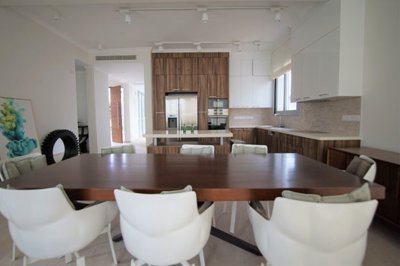 848c2525-0a59-4595-ab6d-b6b7674b3a26