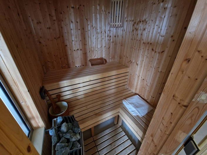 Image No.10-Villa de 5 chambres à vendre à Mesovounia