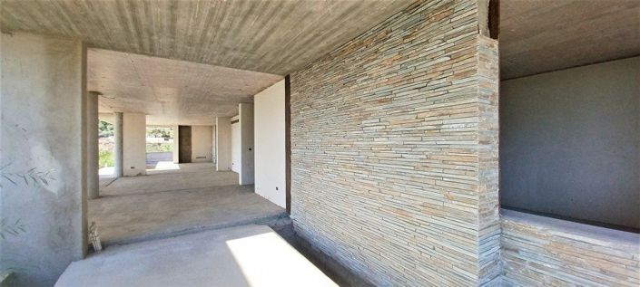 Image No.6-5 Bed Villa for sale