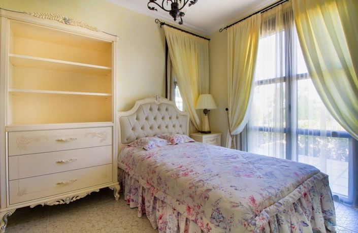 Image No.6-5 Bed Villa for sale