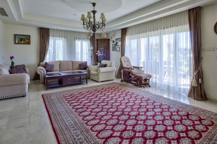 Image No.8-5 Bed Villa for sale