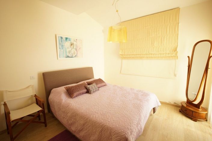 Image No.10-6 Bed Villa for sale