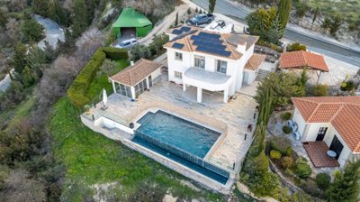 f2593019-1acc-49b3-b773-9d21788b67b1