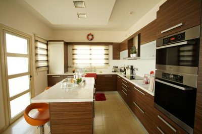 afff6d4d-5353-4b59-87b8-5685f7006efc