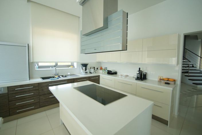 Image No.7-6 Bed Villa for sale