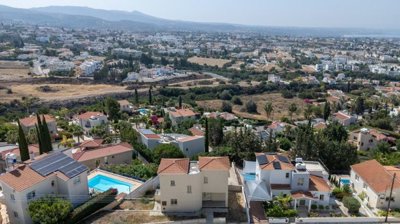 a4f00ef8-0703-4fe2-a564-dea3aae2d51d