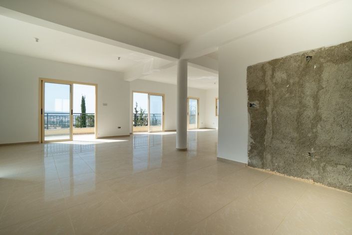 Image No.9-4 Bed Villa for sale