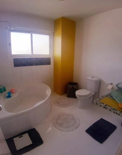 Image No.9-4 Bed Villa for sale