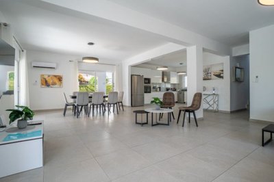 6630807e-d63a-4826-b210-3be5842bbb41