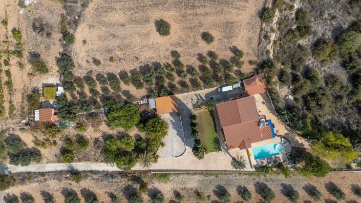 Image No.3-3 Bed Villa for sale