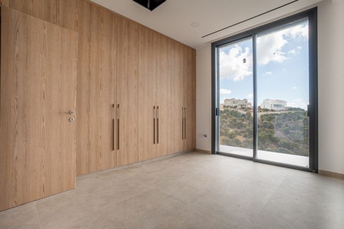 Image No.10-3 Bed Bungalow for sale