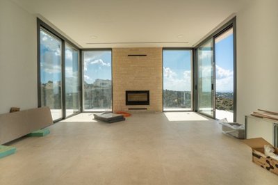 09be5f1b-7edb-45e6-b660-2e8d5d2f33b6