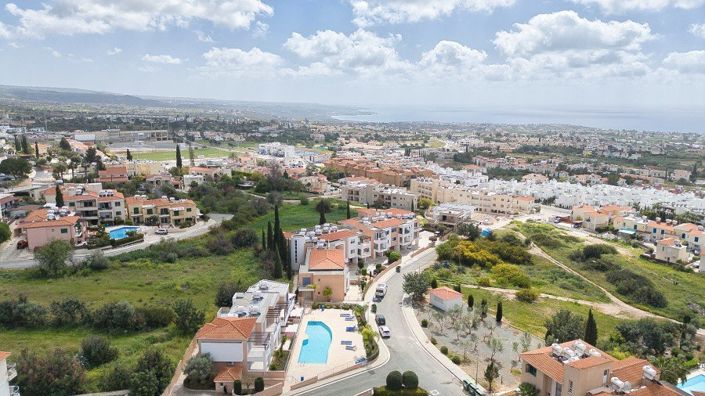 Image No.3-3 Bed Apartment for sale