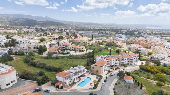 Image No.8-3 Bed Apartment for sale