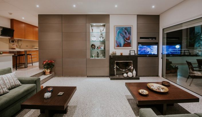 Image No.8-7 Bed Villa for sale