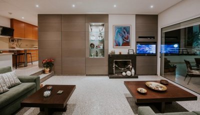 eb97f237-403b-486c-9e77-264b34429f91