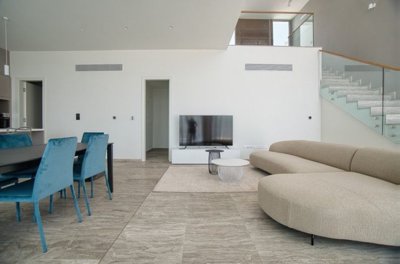 f124d6a1-32b7-4d0e-9951-f65c1c11c6ac