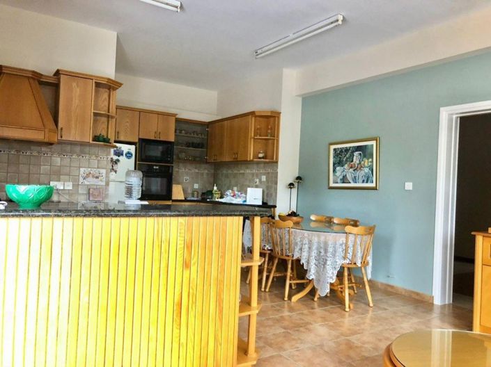 Image No.8-4 Bed Villa for sale