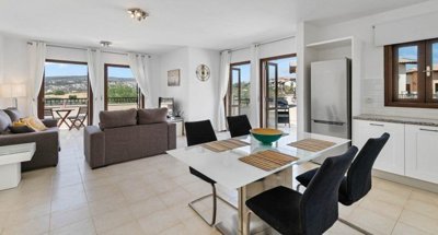 08eae2b4-2be0-4201-beed-16d91cd6e904