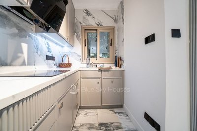 461ef76d-3b42-4322-8fbe-4f30ecd61e0d