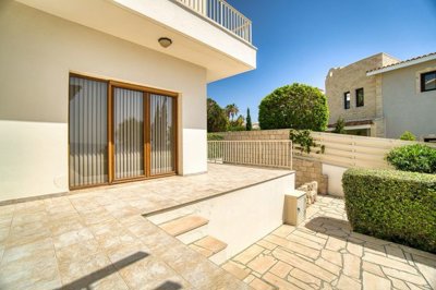 60e49f5f-42ca-42c2-ab10-a4d50b8814fe